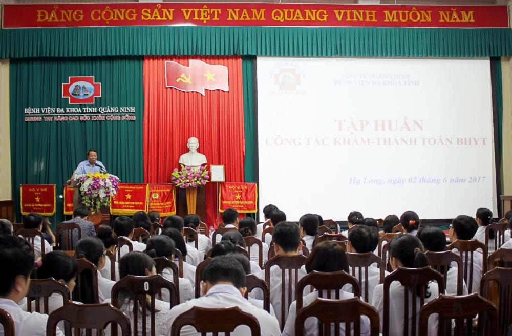 Bệnh viện Đa khoa tỉnh Quảng Ninh tập huấn Công tác khám, thanh toán Bảo hiểm y tế
