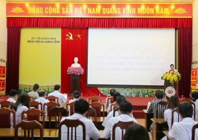 Hội nghị lấy phiếu tín nhiệm bổ nhiệm lại chức danh Phó Giám đốc Bệnh viện ĐK tỉnh Quảng Ninh