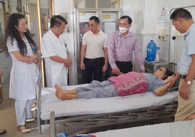 Mặt trận Tổ quốc tỉnh Quảng Ninh động viên, hỗ trợ bệnh nhân trong vụ TNGT đặc biệt nghiêm trọng tại Lạng Sơn
