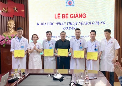 Bệnh viện Đa khoa tỉnh Quảng Ninh tổng kết bế giảng khóa học “Phẫu thuật nội soi ổ bụng cơ bản”