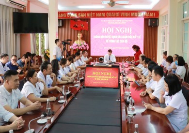 Điều động và bổ nhiệm Phó Giám đốc Bệnh viện Đa khoa tỉnh Quảng Ninh giữ chức vụ Giám đốc TTYT Vân Đồn