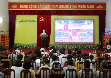 Tập thể cán bộ, nhân viên y tế Bệnh viện Đa khoa tỉnh Quảng Ninh hướng về ngày kỷ niệm 70 năm Chiến thắng Điện Biên Phủ 7/5 (1954 – 2024)