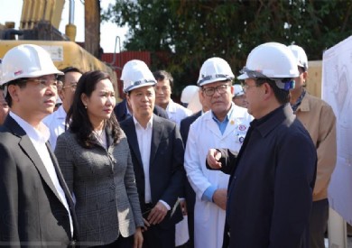 BÍ THƯ TỈNH ỦY QUẢN MINH CƯỜNG KIỂM TRA TIẾN ĐỘ DỰ ÁN XÂY MỚI TÒA NHÀ KHÁM BỆNH BỆNH VIỆN ĐA KHOA TỈNH QUẢNG NINH