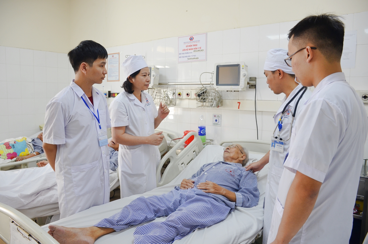 Nữ bác sĩ Tim mạch tiêu biểu của Bệnh viện Đa khoa tỉnh Quảng Ninh